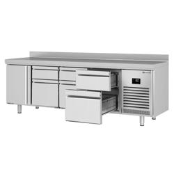 Kylbänk Premium PLUS – 2452x700 mm – med 1 dörr & 6 lådor – med bakkant