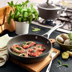 BALLARINI | Salina Non-Stick Frying Pan – Ø 24 cm - Aluminium - All Hobs & Oven-Safe - Anthracite