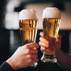 Balcão frigorífico para bebidas 2,5 x 0,7 m - com 3 portas