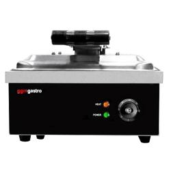 Masa de peparare - 1210mm - 2 uși - pentru 9x GN 1/6 - incl. contact grill & masina de facut hamburgeri