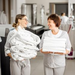Sähkölämmitteinen ammattipesukone - 6 kg - 1400 kierrosta/min - elektroninen