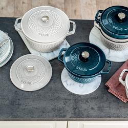 STAUB | Cocotte Round Enamelled Cast Iron Casserole Dish – Ø 240 mm – White Truffle