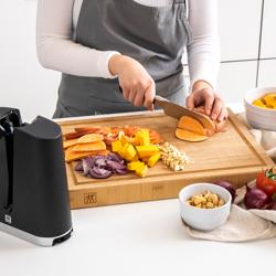 ZWILLING | PRO - Cuțit Santoku - Lama: 180mm