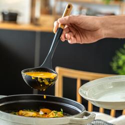 STAUB | Louche à soupe – Longueur : 310 mm – Silicone – Noir