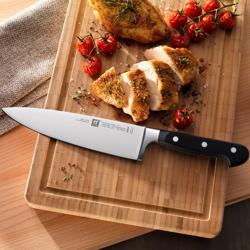 ZWILLING | Professional S Chef’s Knife – FRIODUR Hardened Blade - 200 mm - Made in Germany