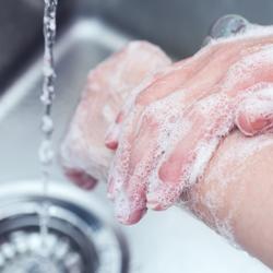 Duș prespălare cu 1 orificiu [8000] - cu duș pre‑spălare, pistol de pulverizare, furtun flexibil, montaj pe perete & mixer monocomandă - pentru apă rece și caldă - 1110 mm