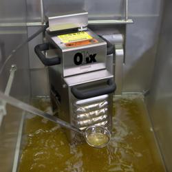 OLIX | M Hordozható olajszűrő M - 60 liter/perc - max. 20 literes olajsütőkhöz