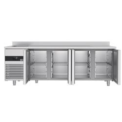 Soğutmalı tezgah PREMIUM - 2360x720mm - 4 kapılı; sol yanda 1 evyeli - Umluft soğutma; otomatik defrost; GN 1/1 uyumlu - 60mm arka yükseltmeli tezgah