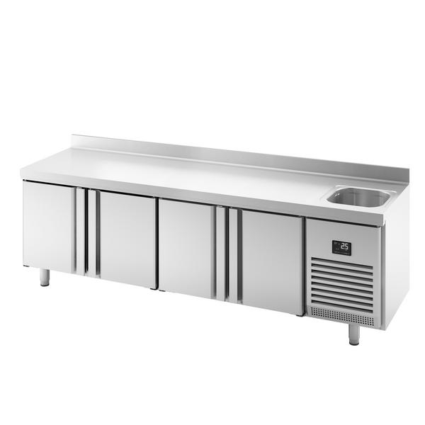 Masă frigorifică PREMIUM PLUS - 2452x700 mm - 630 L - cu 4 uși - bordură - blat lucru