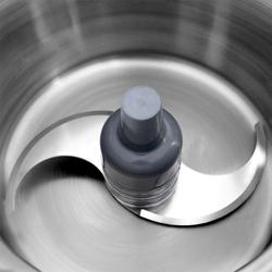 Maşină de tăiat 8 litri / 1400 turaţii / min.