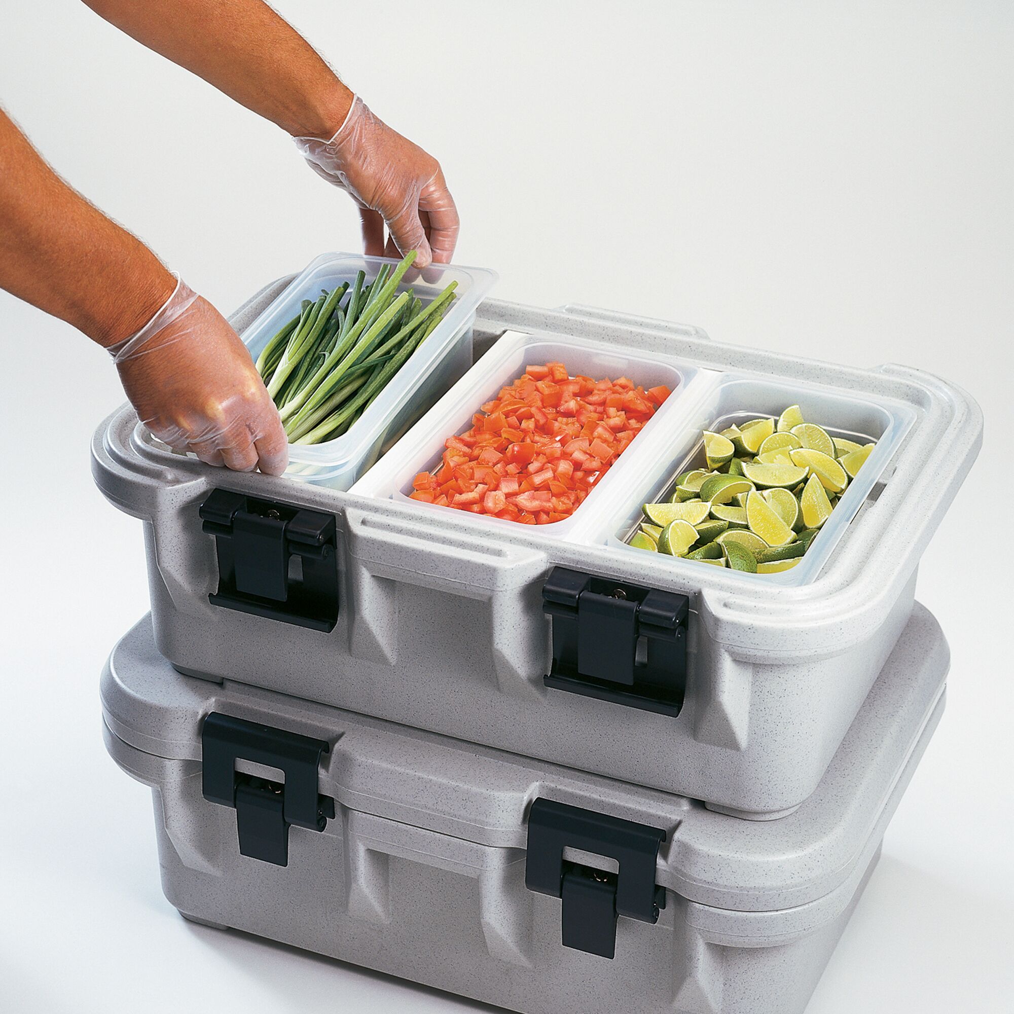 (6 pièces) CAMBRO | Bac GN 1/3 en polypropylène – translucide – Hauteur : 150 mm