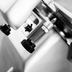 Automatische vleessnijmachine Professioneel - schuin model - 370W - Mes Ø250mm