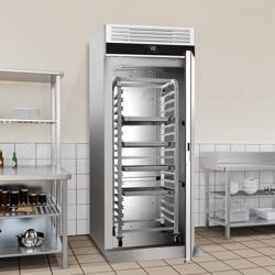 Sisäänajettava pakastinkaappi ruostumattomasta teräksestä PREMIUM - GN 2/1 - GN 1/1 - EN 600x400- 700 L - 1 ovi