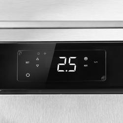 ثلاجة عمودية ستانلس ستيل ECO - GN 2/1 - 740 mm - 476 L - حتى +0…+8 °C - مع باب واحد - تبريد هوائي، قفل، أرفف، أبواب ذاتية الإغلاق