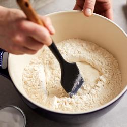 STAUB | Maryse - 300 mm - silicone / bois - Noir