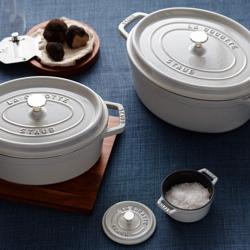 STAUB | LA COCOTTE - Cocotte - oval - 310mm - gjutjärn - vit tryffel