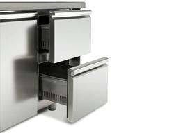 Kiinnityssarja / Kiinnitystarvikkeet - 450x600x330 mm - GN 1/2 - ruostumaton teräs AISI 304, sileä pinta, automaattinen sulkeutuminen - sis. 2 kpl GN 1/2 -laatikkoa - Varten KTS-sarja; toimitetaan kasaamattomana