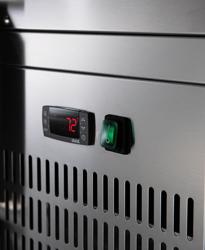 Frigider pentru bere 2,5 x 0,7 m - cu 2 uşi din sticlă şi 2 sertare 2/5 + 3/5