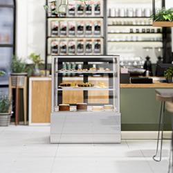 Vetrina pasticceria refrigerata - 343l - 900mm - Doppio vetro - con 2 ripiani - LED interni; porte posteriori scorrevoli