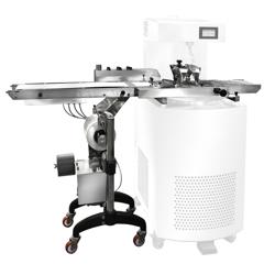 Surface de rangement avec zone de glaçage pour tempéreuse à chocolat