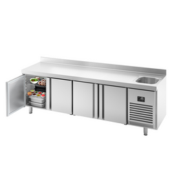 Холодильный стол Premium PLUS - 2452x600 мм - с 1 мойкой, 4 дверями и бортом