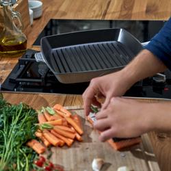 STAUB | Pure Grill Square Cast Iron Grill Pan – 30x30 cm - Graphite Grey - American Grill, Enamelled Interior