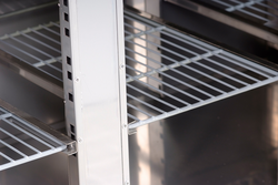 Koelwerkbank ECO - 2230x700mm - met 4 glazen deuren & achterwand