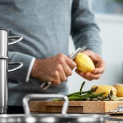 ZWILLING | PRO - Αποφλοιωτής - 200mm