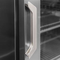 Refrigerador (GN 1/1) - con 2 puertas de cristal