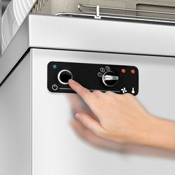 Lave-vaisselle à capot - Manuel - 6,52 kW - avec pompe à détergent- & à produit de rinçage        