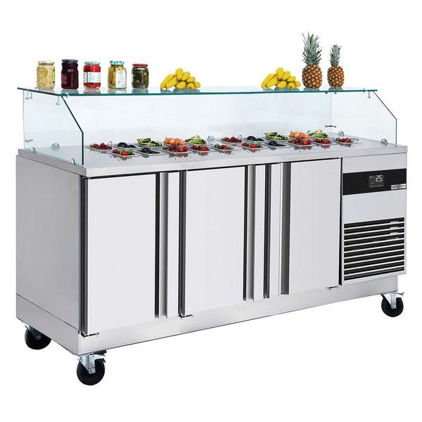 Saladette PREMIUM - 1865mm - 3 deuren - met rechte glazen opzetvitrine voor 8x GN 1/6