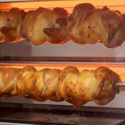 Parrilla a gas para pollo PREMIUM - con 6 pinchos para 30 pollos