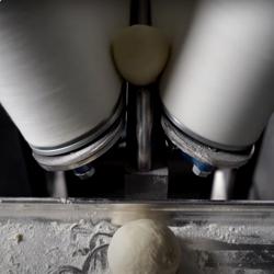 Commercial Dough Rounder - for pizza & bread dough - 1.1kW - weight range: ~100-2000g - up to 3000pcs/h