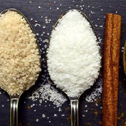 Solniczka/pieprzniczka - Szklana - Wysokość:108mm - 23ml