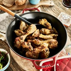 STAUB | SPECIALITIES - Wok sa staklenim poklopcem - Ø 300 mm - Lijevano željezo - Crvena boja trešnje