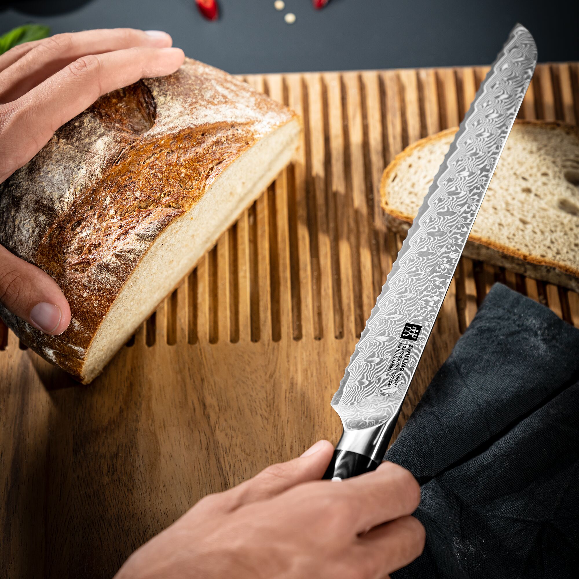ZWILLING | TANREI - Couteau à pain - avec lame dentelée - Lame: 230 mm