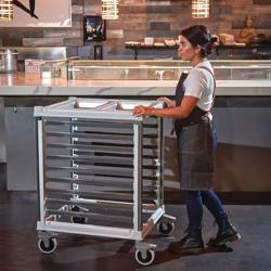 CAMBRO | CAMSHELVING® Trolley for 9x GN 2/1 containers