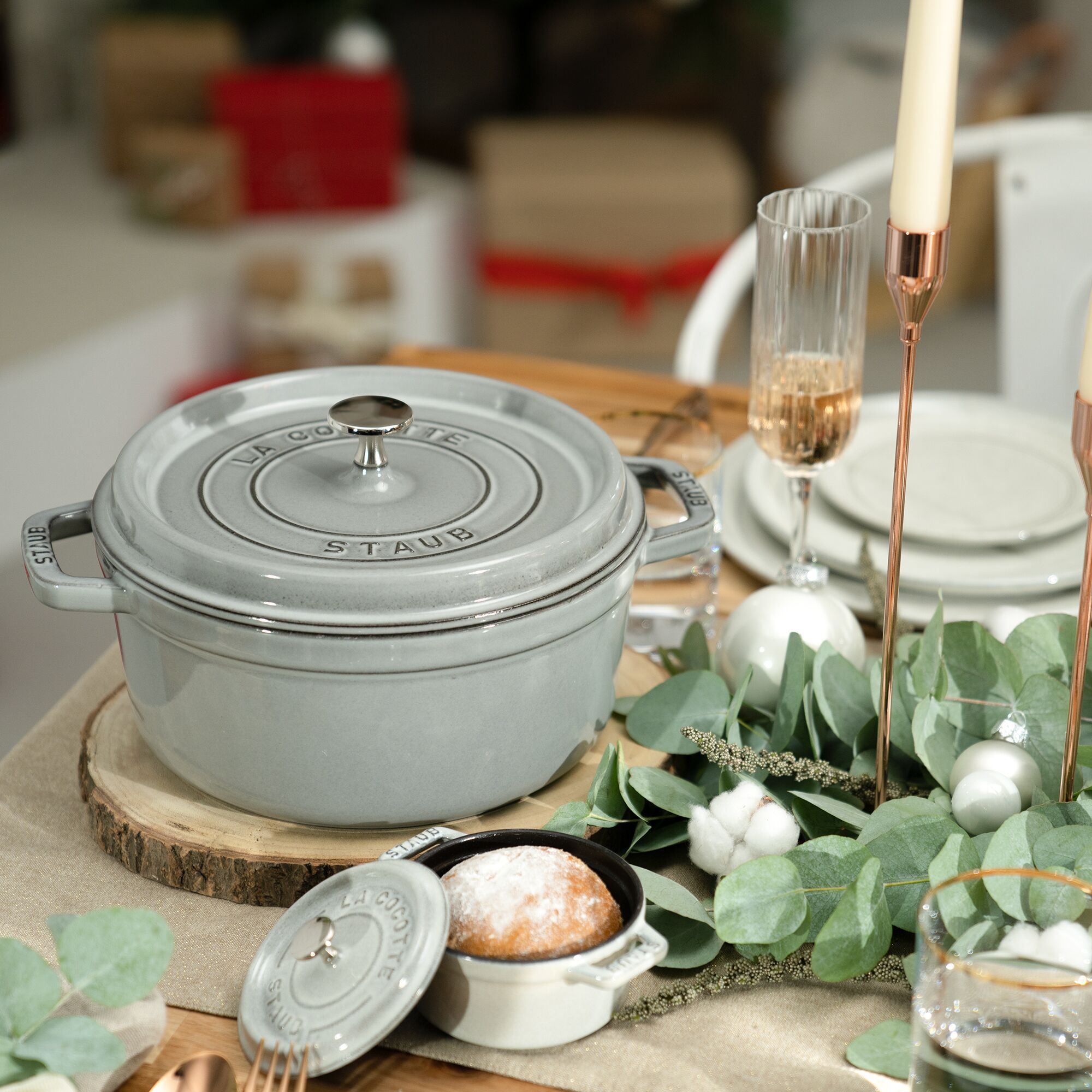 STAUB | Cocotte Round Enamelled Cast Iron Casserole Dish – Ø 180 mm – Graphite Grey