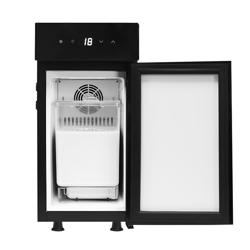 GASTRO-COOL | Réfrigérateur à lait pour machine à café - 220mm - 9 L - étroit - 1 porte vitrée - éclairage LED - affichage digital de la température - avec orifice d’alimentation en lait - Noir - 0 à +4 °C