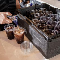 CAMBRO | CAM GOBOX® - GN 1/1 - صندوق التحميل علوي - أسود