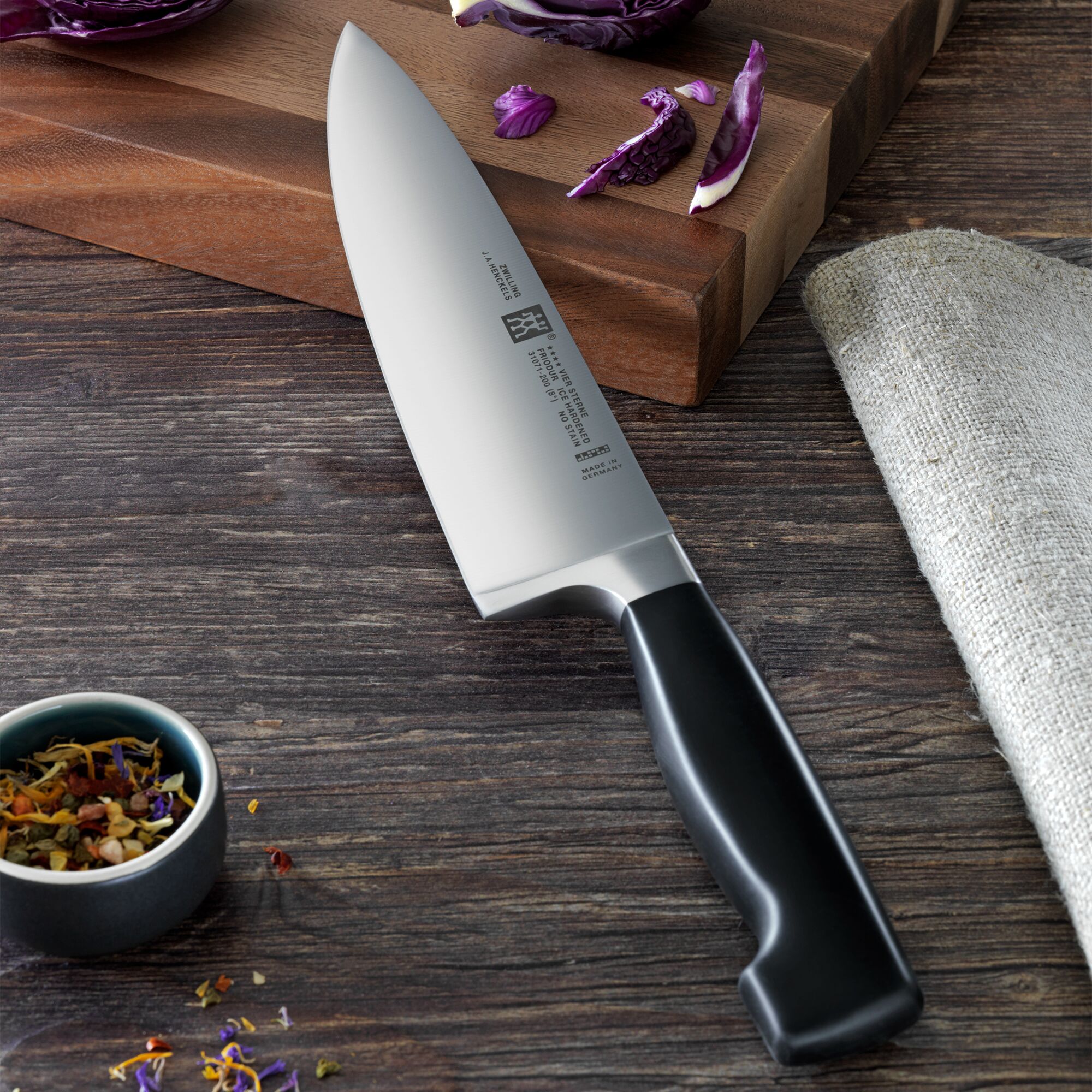 ZWILLING | QUATRE ÉTOILES - Couteau de chef - Lame: 200mm