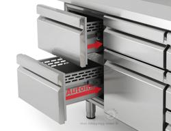 Kühltisch Premium PLUS - 1960x700mm - mit 1 Tür & 4 Schubladen & mit Aufkantung