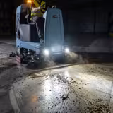 Autolaveuse Autoportée Professionnelle - Rendement 7150m²/h - Largeur de travail 102cm - Batterie 36V - Autonomie 6h - Chargeur inclus