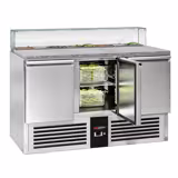 Saladette réfrigérée PREMIUM - 1368mm - 368L - 3 portes - avec vitrine de comptoir pour 8x GN 1/6