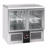 Saladette réfrigérée PREMIUM - 903mm - 240L - 2 portes vitrées - avec découpe pour 2x GN 1/1 & 3x GN 1/6 & Couvercle inox - plan de travail en granit noir