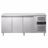 Frysbänk ECO - 1795x700 mm - 417 l - GN 1/1 - 3 dörrar - Fläktkyla