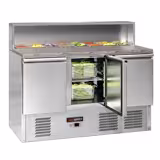 Přípravný chladicí stůl American style ECO - 1368 mm - 402 l - 3 dveře - s nerezovým krytem pro 8x GN 1/6 - žulová pracovní deska