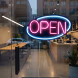 Neon LED – OPEN – z regulacją jasności – niebieski – różowy