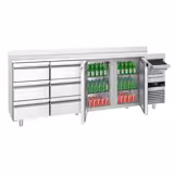 Arrière-bar réfrigéré professionnel PREMIUM - 2690 x 600 mm - avec 2 portes et 6 tiroirs - avec dosseret - avec tiroir à marc de café