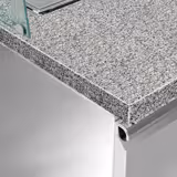 Saladette réfrigérée PREMIUM - 2020mm - 580L - 3 portes - avec vitrine de comptoir pour 5x GN 1/1 & 1x GN 2/4 & 1 étagère - plan de travail en granit noir